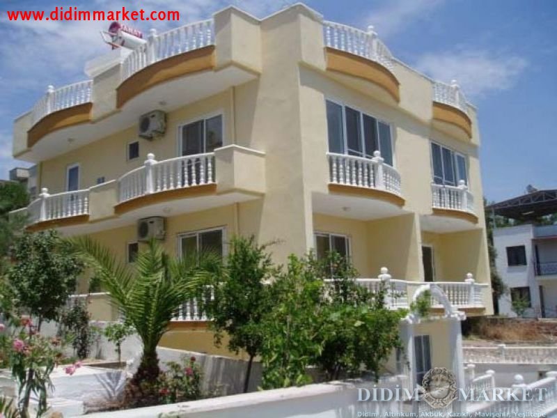 didim uslu sitesinde denize yakin gunluk kiralik villa didim tatil evi