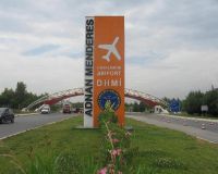 Izmir Flughafen -1